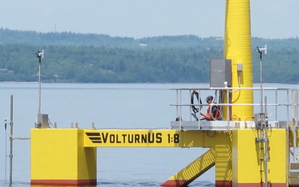 DCNS : Eolienne flottante – la recherche avec l&rsquo;Université du Maine (Etats-Unis)