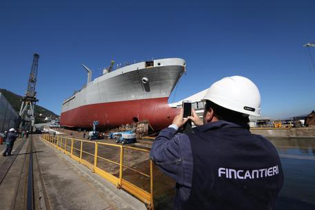 Fincantieri s’effondre en bourse, mais ne cède pas