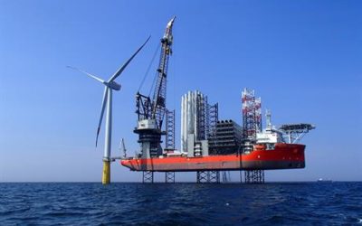 Chute d’une flèche de grue du navire Pacific Osprey