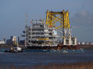 Electrical offshore substation Fabricom Engie ROW01 Z01 on Sarens barge Caroline
