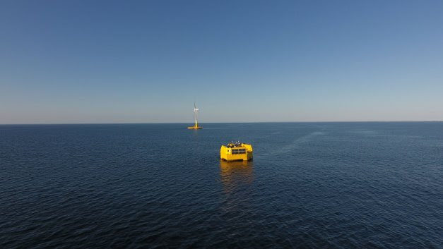 “The prototype of the new autonomous WAVEGEM® platform moored at sea”