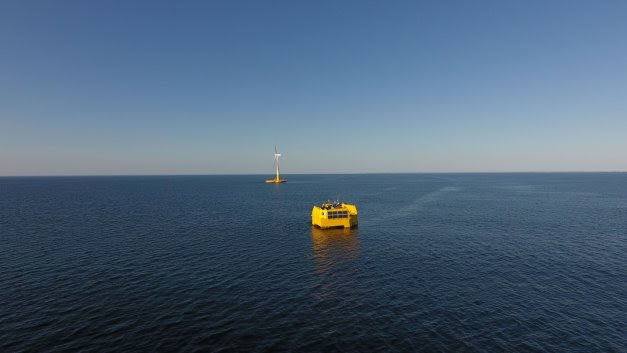 “The prototype of the new autonomous WAVEGEM® platform moored at sea”