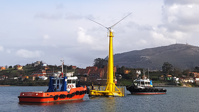 Le démonstrateur éolien flottant BlueSATH de Saitec devrait partir lundi de Santander