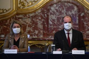 30 09 020 – B Pompili et J Castex_C Archambault:AFP