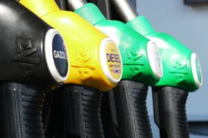 Le GNL, fausse bonne idée pour décarboner le transport maritime ?