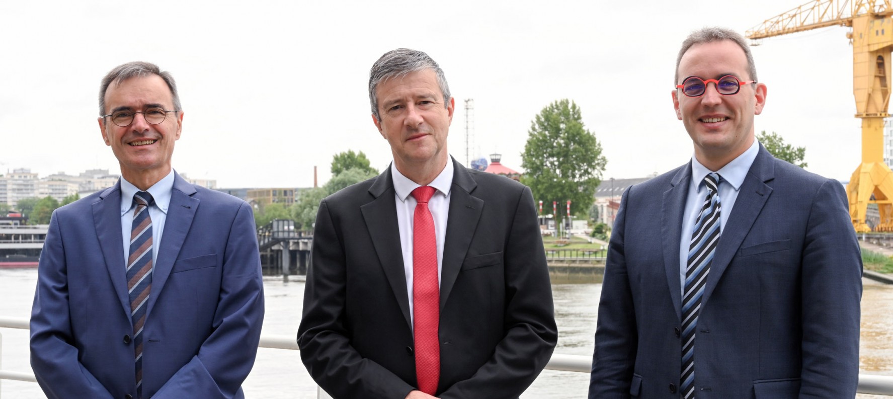 Geps Techno avec l’électrolyseur Lhyfe a quitté le port de Nantes pour Sem-Rev