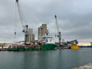 Eolmed : Visite portuaire et coup d&rsquo;oeil sur la bouée de raccordement au réseau électrique à quai