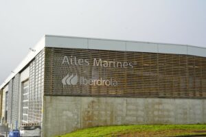 Iberdrola a inauguré sa base d’opération et de maintenance pour le parc éolien en mer de Saint-Brieuc