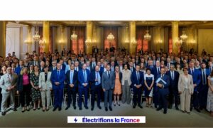 Emmanuel Macron : « Nous devons faire avancer les appels d&rsquo;offres sur l&rsquo;éolien en mer, mais pas à n&rsquo;importe quel prix ! »