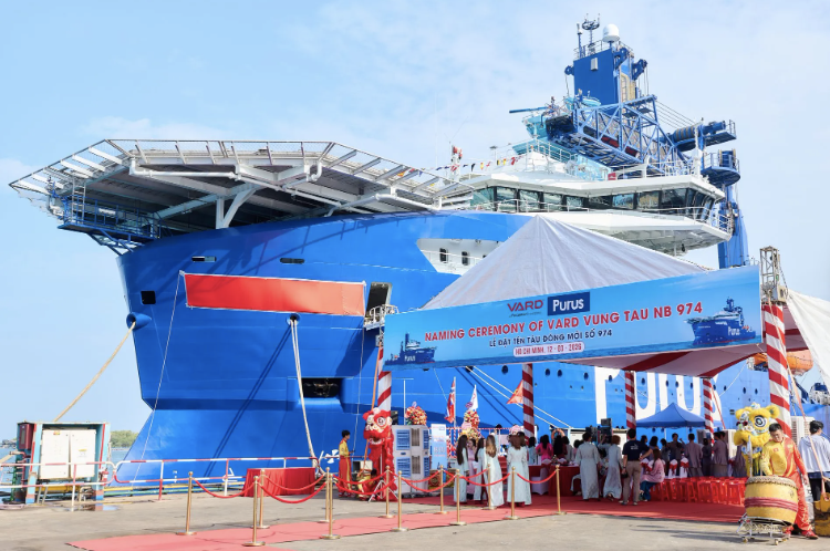 Le Purus CSOV est affrêté par RWE et TotalEnergies pour le parc éolien offshore néerlandais