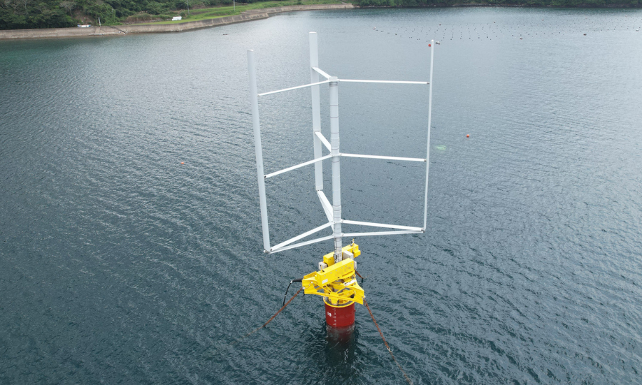 Le consortium japonais Floating Axis Wind Turbine (FAWT) déploie une éolienne flottante à axe vertical