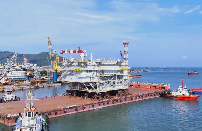 PTSC M&C décharge la sous-station offshore de Fengmiao